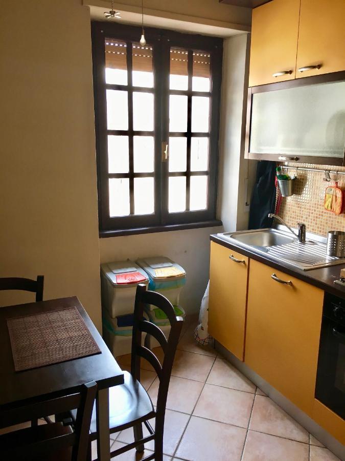 Casa Delfino - Appartamento Centro Storico A Due Passi Dalla Spiaggia & Mare, Porto & Ferrovia チビタベッキア エクステリア 写真